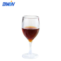 Verre à vin rouge transparent épais en PC pour restaurant, design simple, grande capacité 130 ml, style américain, vente en gros