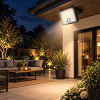 Projecteur solaire LED de sécurité à support réglable avec capteur PIR pour l'extérieur des bâtiments