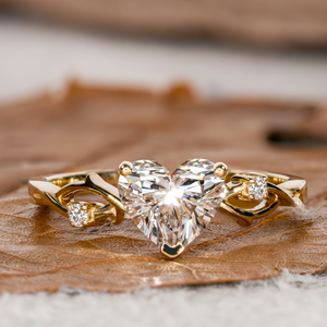 Venta al por mayor Corazón y corte redondo forma laboratorio cultivado piedra diamante anillo Cvd Hpht 10K 14K 18K oro mujeres joyería 1ct Def Vvs anillo - Product Image 1