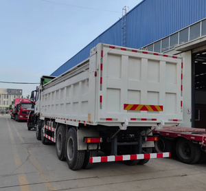 陕西汽车陕汽德龙X5000二手6x4左舵欧3排放标准自卸车，适用于砂石海外市场 - Product Image 2