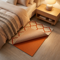 Sous-couche de tapis en feutre non tissé thermocollée avec support adhésif antidérapant, résistante à l'huile et adaptée aux animaux domestiques, pour la protection des sols en bois dur et carrelage