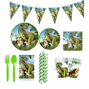 Qudoo Fournitures de fête <span class=keywords><strong>Dinosaure</strong></span> Vert Tyrannosaurus Rex Assiettes en carton Gobelets Serviettes Drapeaux Décorations suspendues Vaisselle jetable - Product Image 1