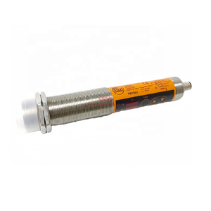 Capteur de température infrarouge Ifm TW7001 avec plage de 250 à 1250 °C pour les processus à haute température - Product Image 1