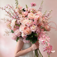 FUNMOOD Monet Garden Moderne Umweltfreundliche Seiden-Kunstblumen für Hochzeitsbögen im Freien, Kreative DIY Beflockte Rosen-Arrangements