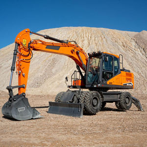 Escavadeira tipo rodas 20ton <span class=keywords><strong>21</strong></span> <span class=keywords><strong>t</strong></span> DX210W-9C com pneus pneumáticos sólidos - Product Image 2