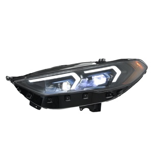 Conjunto de Faros Delanteros 17-20, Modificación con Ganchos Dobles, Estilo Americano, 12V 50W, Lente LED, Luz Diurna, Direccional, 1 Año de Garantía - Product Image 3