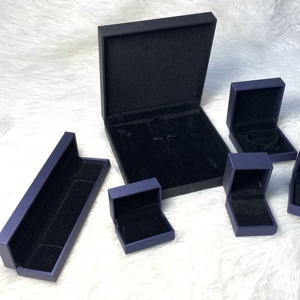 Factory Wholesale Luxury Custom Design Leather Velvet Flip Jewelry <b>Gift</b> <b>Box</b> Set Pendant Necklace Jewelry <b>Box</b> for <b>Small</b> Business - Product Image 5