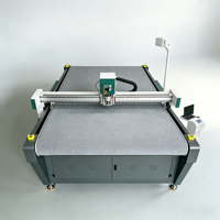 Machine de découpe automatique à lames haute productivité pour tapis de voiture en cuir, vêtements, tissus multicouches et matériaux souples