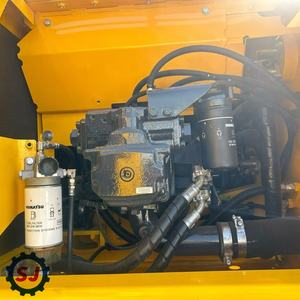 Excavadora Usada Komatsu PC220-8 de 22 Toneladas, Excavadora Hidráulica de Orugas, Maquinaria de Construcción Japonesa de Segunda Mano en Venta - Product Image 5