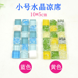Cama refrescante para mascotas, colchón de PVC con patrón de corazón rectangular rosa y azul para uso en verano para hámsteres - Product Image 4