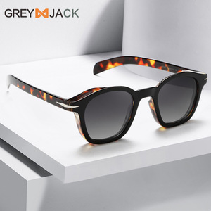 Gafas de Sol Polarizadas Unisex UV400 con Marco de PC y Lentes TAC, Estilo Carey Negro, para Conducir y Uso al Aire Libre - Product Image 2