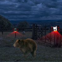 Répulsif Solaire Ultrasonique pour Animaux 129 dB, Alarme à Détecteur de Mouvement, 6 LED Rouges Clignotantes, 4 Modes, Sirène Lumineuse de Sécurité Extérieure pour Ferme