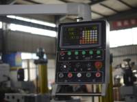 Machine de fraisage CNC universelle à 3 axes China UM1460, robuste et automatique pour le métal