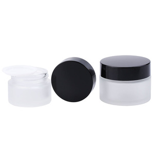 Pot en verre givré pour crème cosmétique, plusieurs tailles, avec couvercle noir, pour crème visage et contour des yeux, flacon rechargeable - Product Image 3