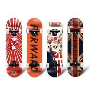 Skateboard OEM complet en bois d'érable, bon marché, vente en gros - Product Image 1