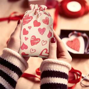 Pochette en coton à cordon de serrage imprimé cœur 13*18cm, sacs d'emballage cadeau polyvalents pour mariages, baby showers, fêtes nuptiales, artisanat - Product Image 5