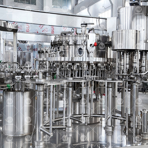 Automatische PET-Plastik flasche Sprudel wasser Kohlensäure haltige CO2 Cola Soda Getränke füll maschine Komplette Produktions linien lösung - Product Image 3