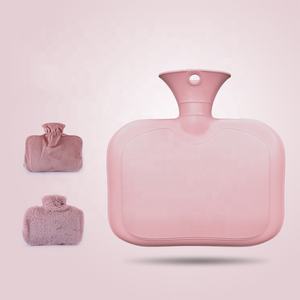 Sac d'eau chaude de vente chaude pour le soulagement de la douleur longue bouteille d'eau chaude en caoutchouc de 500ml avec couvercle - Product Image 4