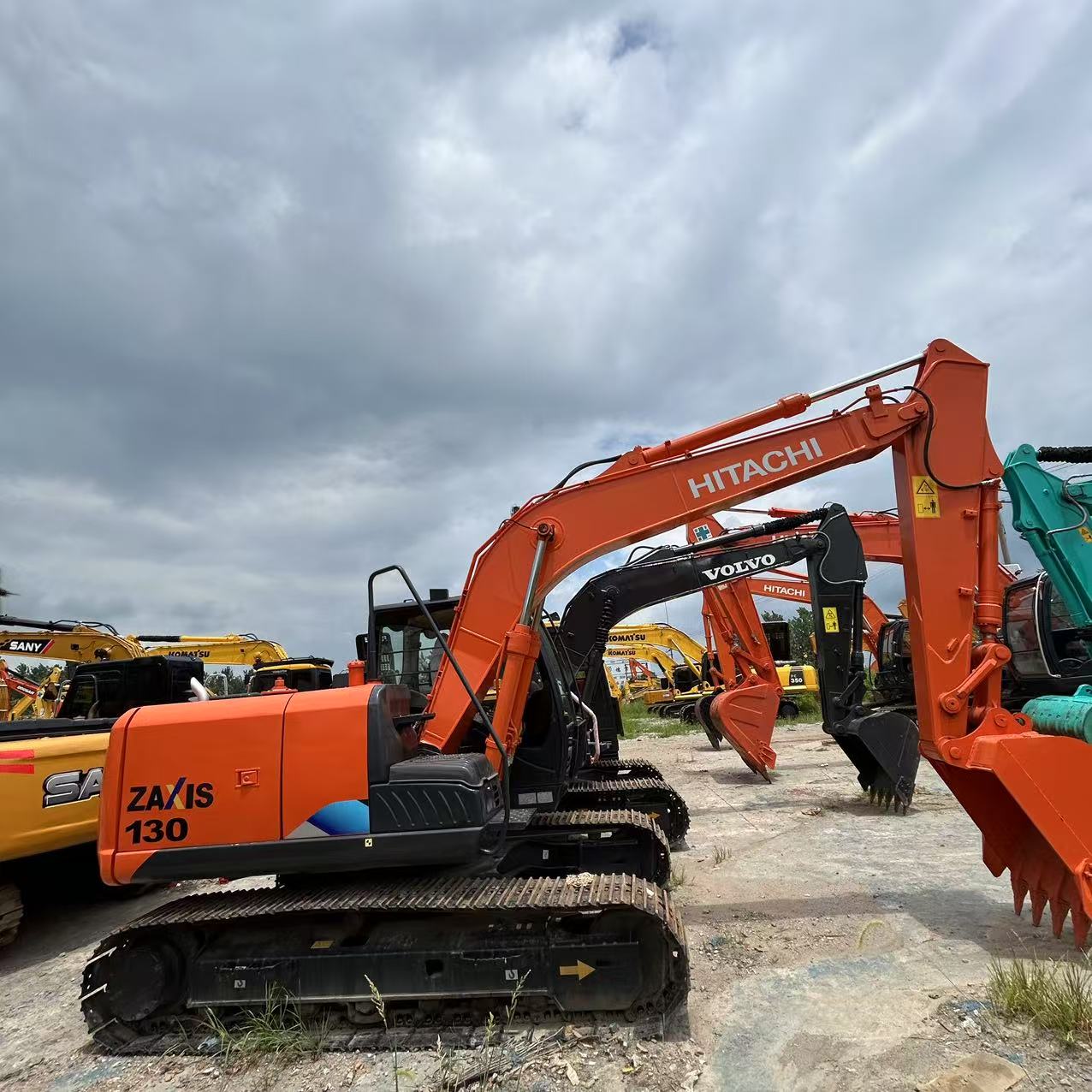Buy Hitachi 130 For Sale Japanese Quality & Technical Support