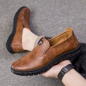 Nuevos Zapatos de Hombre de Suela Blanda a la Moda, Zapatos Casuales de Negocios para Hombre de <span class=keywords><strong>PU</strong></span> a la Moda - Product Image 3
