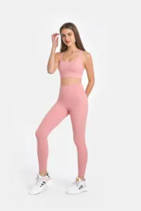 Boterachtige Zachte Vrouwen Gym Fitness Set Tweedelige Hoge Taille Strakke Leggings Match Bandjes Sportbeha Workout Yoga Set