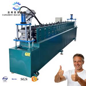 Machine automatique de poinçonnage et de découpe de profilés de rayonnage avec moteur à engrenages et PLC - Product Image 1