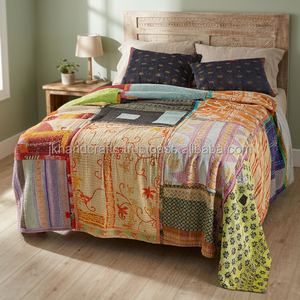 Couverture de couette Kantha patchwork vintage, literie Queen en coton vintage - Product Image 4