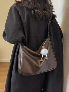 Customized Trendy Large Capacity Shoulder Bags Ladies Bag Women's <b>Handbags</b> for Young Ladies - Product Image 6
