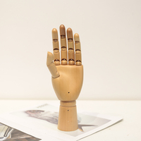 Mannequin de main en bois massif avec support de présentation de gants réaliste pour vitrine de magasin de vêtements moderne, idéal pour les bijoux et les bagues