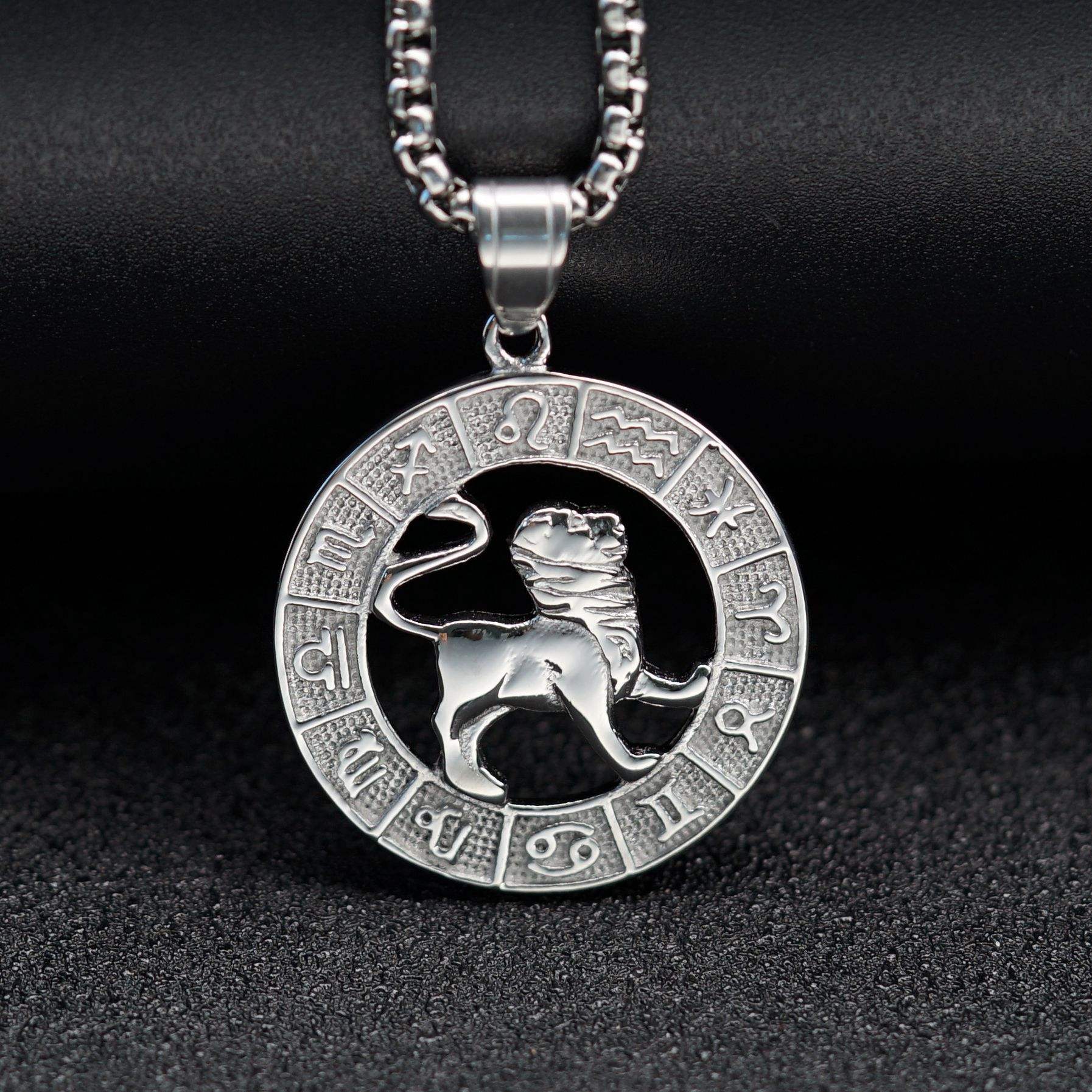 Leo E Steel (excluding chain)