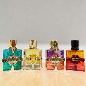 Huile <span class=keywords><strong>de</strong></span> parfum OEM pour homme 100ml Eau <span class=keywords><strong>de</strong></span> Toilette Boisé Floral Agrumes Fruité Frais Épicé Longue Durée Écologique Sans <span class=keywords><strong>Alcool</strong></span> Portable - Product Image 3