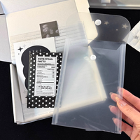 Enveloppe en plastique PP transparente avec impression UV personnalisée, pochette transparente réutilisable, emballage cadeau, enveloppe à rabat avec fermeture à bouton