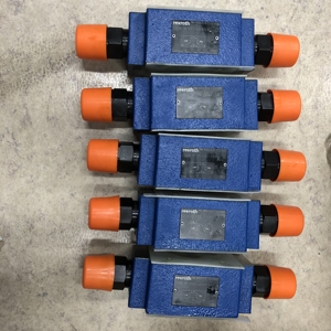 Z2DB10VC2-4X/315V Z2DB10VC2-41/315V R900411430 Z2DB10V2-4X Z2DB10V2 Z2DB 10 VC2-41/315V สินค้าของแท้ ราคาแข่งขันได้ - Product Image 2