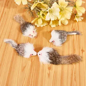 Toptan tedarik Pet yavru oyun oyuncaklar gerçek tavşan kürk fare interaktif tavşan kürk kedi peluş oyuncaklar