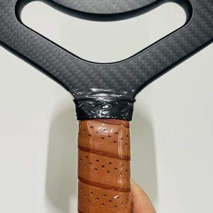Raquette de pickleball professionnelle sans cadre en fibre de carbone 3K, face en <span class=keywords><strong>PP</strong></span>, noyau en nid d'abeille, procédé de pressage à chaud, approuvée par l'USAPA - Product Image 5