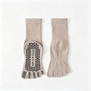 Calcetines de Yoga Personalizables con Logotipo, Impresión Digital, Antibacterianos, Profesionales, Antideslizantes, Transpirables, de Color Sólido, a Media Pantorrilla, con Cinco Dedos - Product Image 4