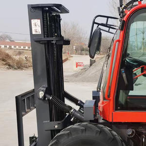 Montacargas Todoterreno Personalizado con Certificación CE EPA 4WD, Opcional de 3, 4 y 5 Toneladas, Tipo de Neumático con Dirección Trasera, en Venta - Product Image 5