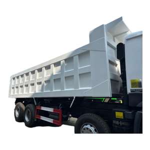 Camion à benne basculante d'occasion SINO TRUCK 12 roues HOWO 8x4 - Product Image 1