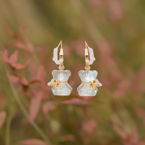 Pendientes de Moda con Diseño de Oso, en Acero Inoxidable 316L con Baño de Oro PVD, Resistentes y Sostenibles - Product Image 3