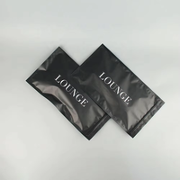 Sac d'emballage personnalisé noir mat à soufflets latéraux pour sweats à capuche, sac refermable en aluminium Mylar pour cheveux, vente en gros