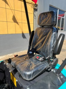 Escavatore Cingolato YILIS Hyundai/Hitachi 1-1,8 Tonnellate, Motore e Pompa ad Alta Potenza, Benna da 0,1m, Garanzia di 5 Anni - Product Image 2