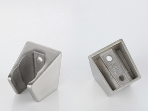 Robinet de <span class=keywords><strong>cuisine</strong></span> mural en acier inoxydable au design moderne Robinet de bidet à 1 poignée pivotant à 360 ° Robinet d'évier chaud et froid - Product Image 5