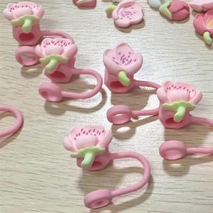 Tapa de paja de flor de cerezo rosa de 10mm para vaso de 30 y 40 OZ con asa, accesorios de copa Stanley, adorno de paja 3D <span class=keywords><strong>Sakura</strong></span> - Product Image 3