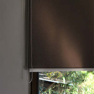 Persiana enrollable eléctrica CHANGANE Ghost, fabricada en Corea, a medida, opaca, moderna, con control remoto, de lujo, de diseño, de doble capa, tipo cebra. - Product Image 1