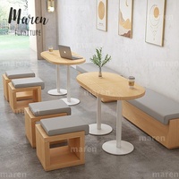 Combinaison table et chaise de restaurant, banquette longue personnalisée pour café, salon de thé ou pâtisserie, à poser contre le mur