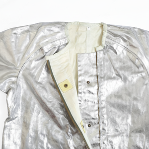 Vêtements de pompier Service OEM SMPFR003 Combinaison ignifuge d'isolation thermique en aluminium - Product Image 1