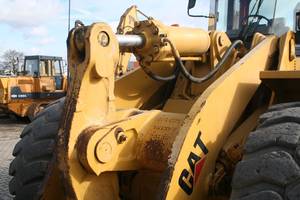 รถตักล้อ966F 966f ใช้สำหรับแมว966ชม./966ก. รถตักตีนตะขาบของแท้จากสหรัฐอเมริกา - Product Image 6