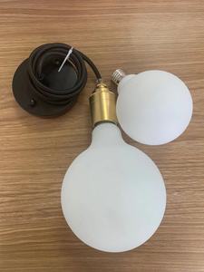 Nouvelle conception, style européen, <span class=keywords><strong>ampoule</strong></span> LED à filament à grande intensité lumineuse, R160 <span class=keywords><strong>E27</strong></span>, dimmable, verre en porcelaine, 6W, <span class=keywords><strong>ampoule</strong></span> LED Edison - Product Image 4