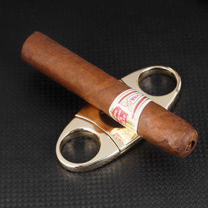 Venta caliente Premium Gold Cigar Cutter Custom Acero inoxidable <span class=keywords><strong>Cortador</strong></span> <span class=keywords><strong>De</strong></span> <span class=keywords><strong>Puros</strong></span> Double Blade Sigar Cutter para ventas al por mayor - Product Image 6