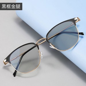 Lunettes de soleil unisexes rondes rétro dorées de haute qualité 2024, photochromiques gris clair, protection anti-lumière bleue, vente en gros - Product Image 5